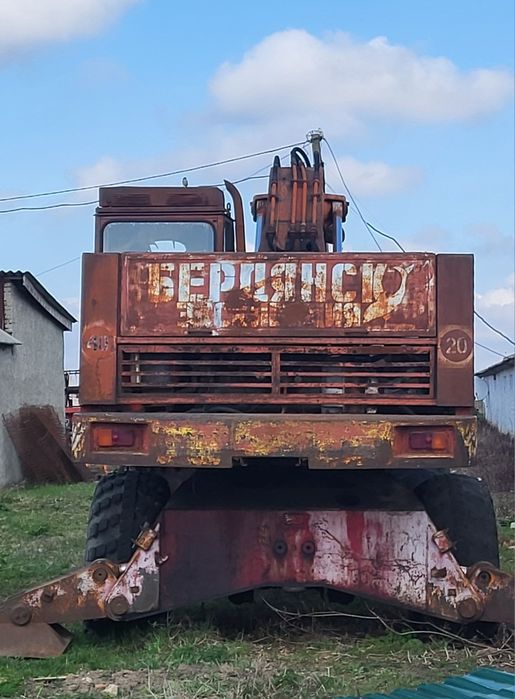 Продам екскаватор ЕО 4321А