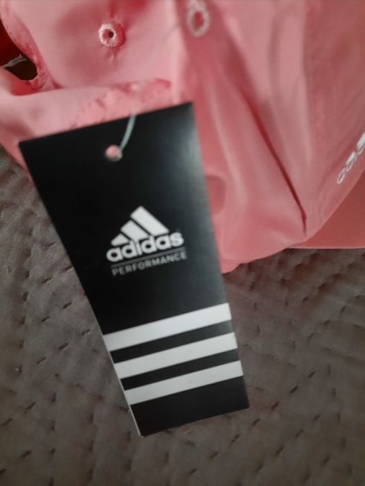 Okaxja Nowa czapka adidas