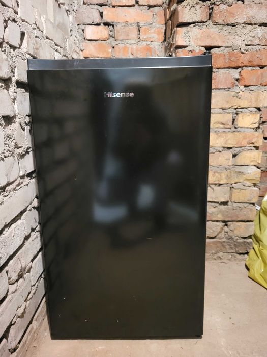 Mała lodówka Hisense