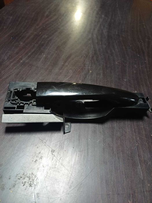 Puxador de Porta Tras Esq. Qashqai