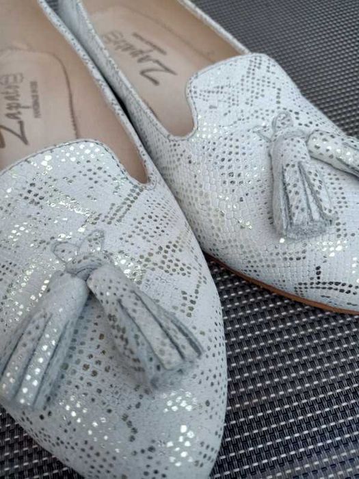 Balerinki lordsy biało srebrne ślub zapato