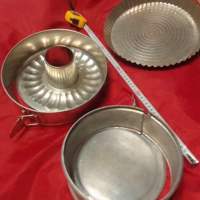 Формы для выпечки разные