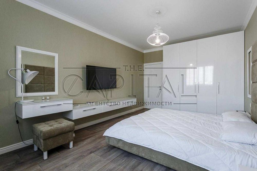 Дизайнерська квартира в Obolon Residences Набережна Парк Оболонь