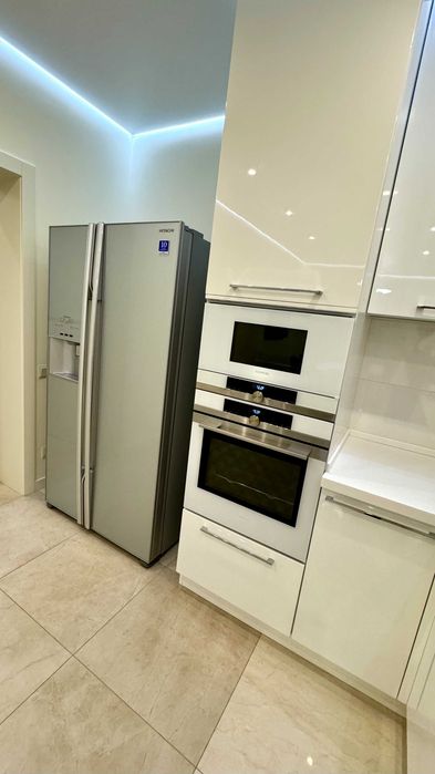 продаж 2к квартири ЖК СТОЛИЧНИЙ