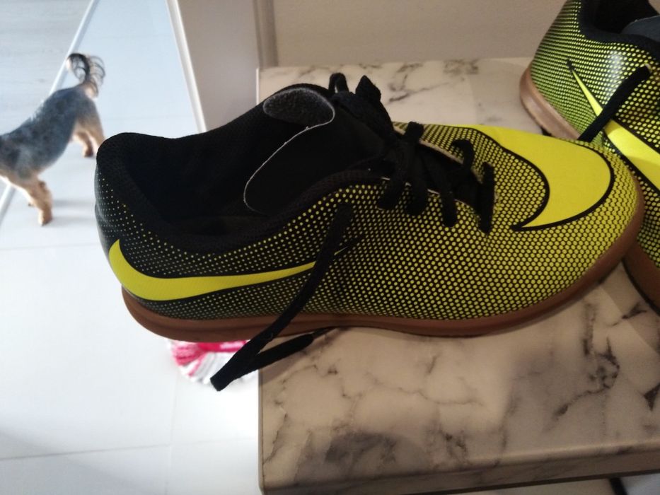 Buty sportowe Nike 38.5