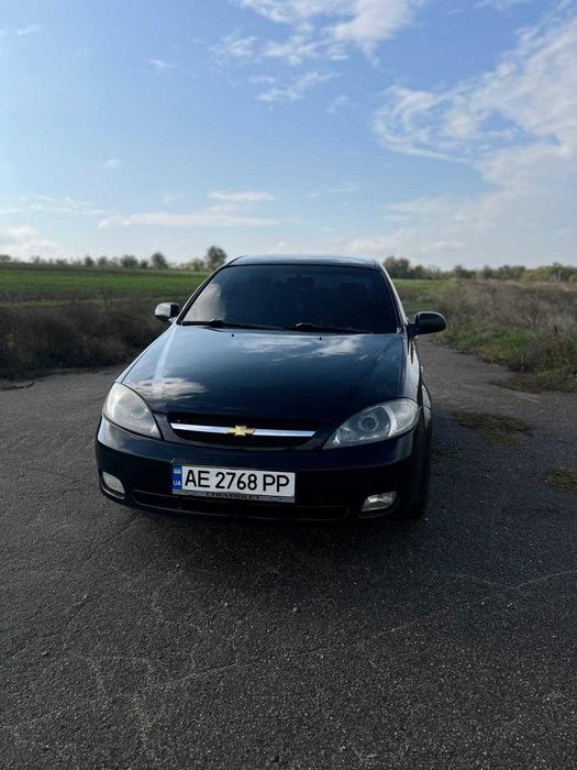Продаю власний автомобіль Chevrolet Lacetti
