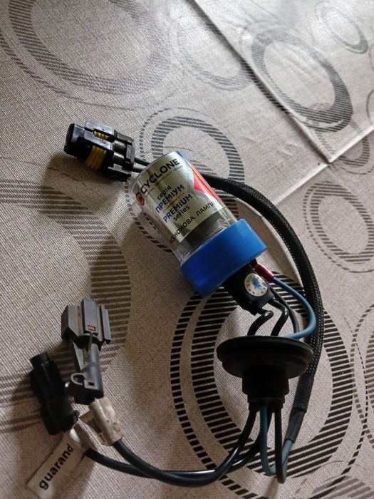 Продам ксенон...