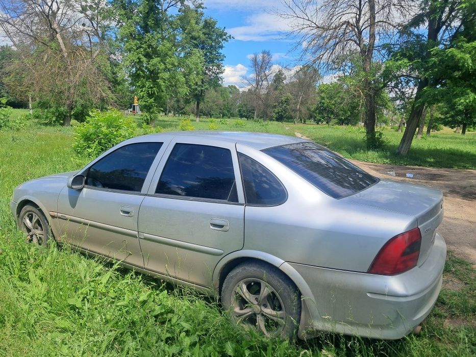 Open Vectra B 2000 р