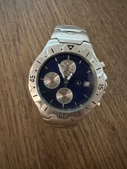 Relógio Mercedes-Benz
