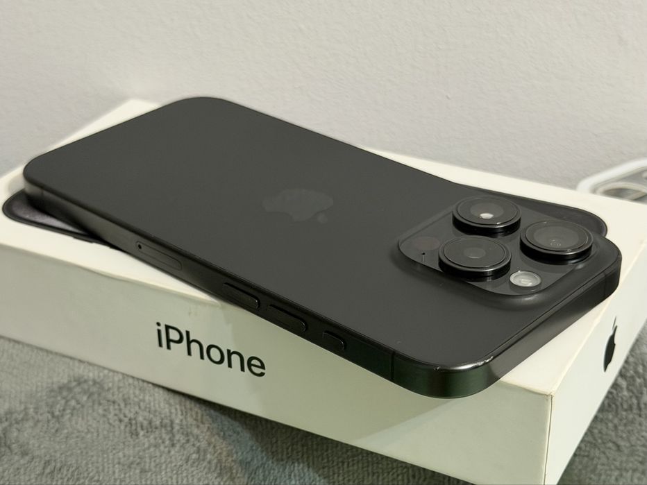 iPhone 15 Pro, 88%, Black Titanium, 128gb, bdb stan!