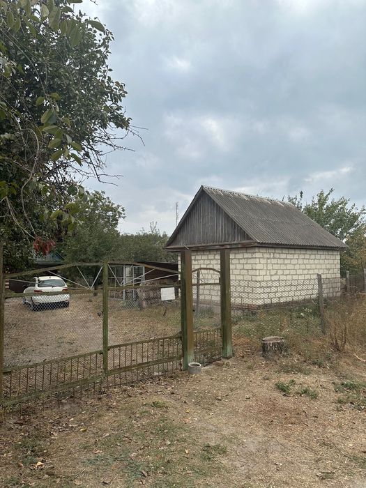 Продаж будинку з великою територією поряд з лісом с. Чорнявка