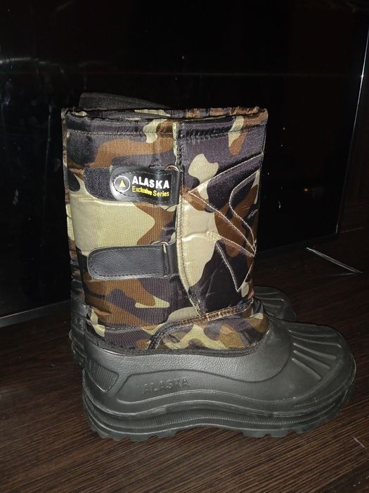 Утеплені зимові дутики пінка