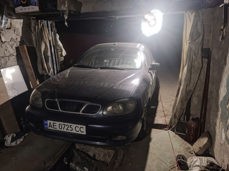 Продам Сенс 1.3 с кондеционером, и коробкой от ланос 1.5