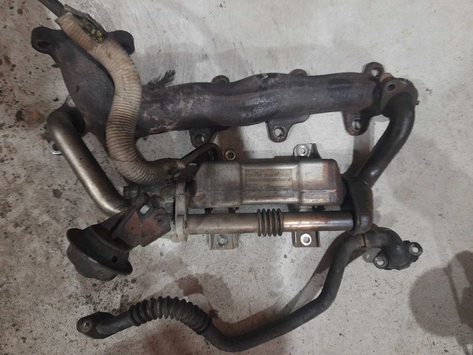 тойота авенсіс т25 EGR радіатор егр радиатор 2.2 д-кат 25680-0R020