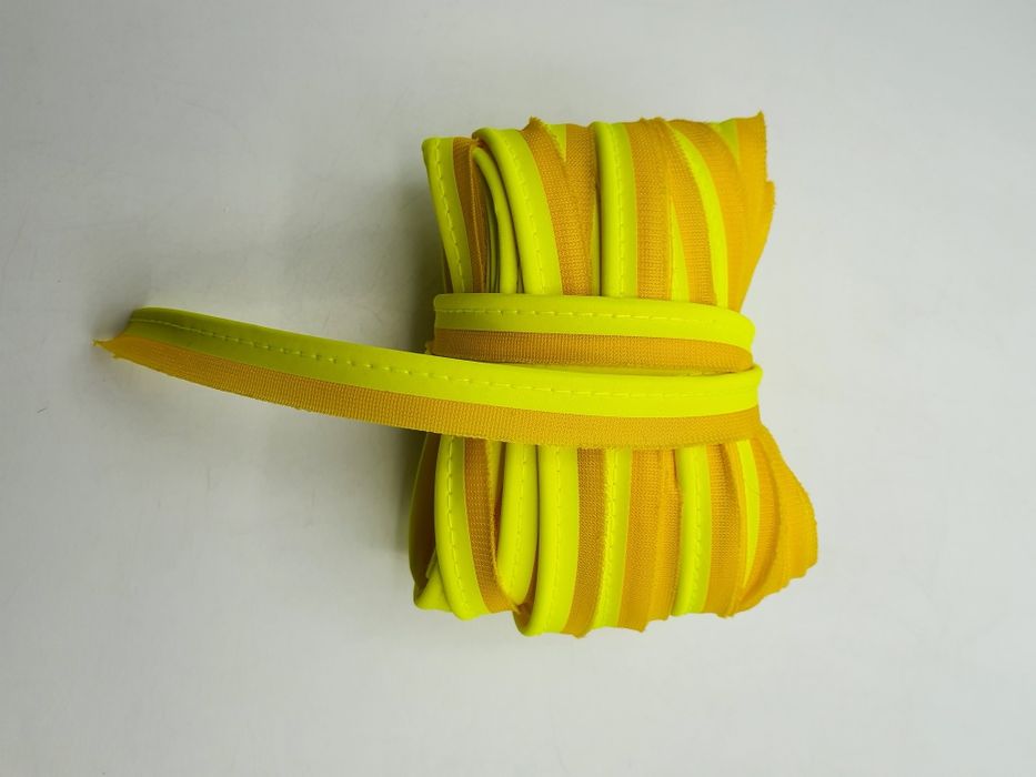 Wypustka neo żółta kupon 15 m.x 15 mm.