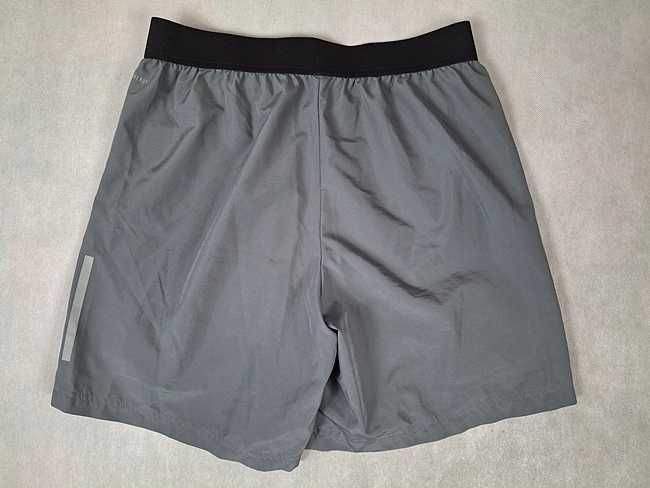 Adidas Woven Shorts Areoready Krótkie spodenki męskie M