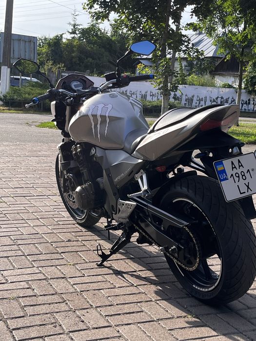 Kawasaki Z 750 2005
