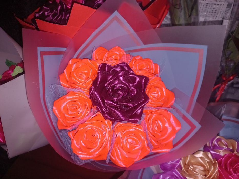 Букети ручної роботи.