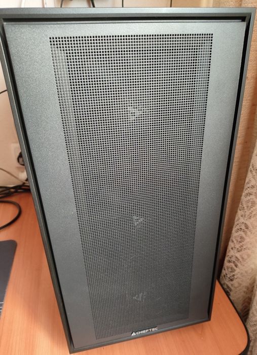 Компьютер,Рендер станция 2x Xeon E5 2697 v3. Хакинтош SEQUOIA.