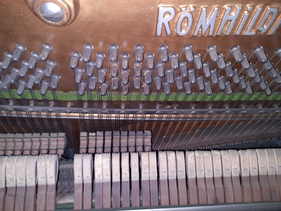 Pianino Römhildt Weinmar