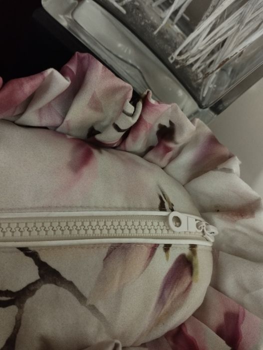 Organizer obag z falbanką+ kosmetyczka gratis