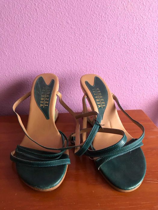 Sandálias verdes