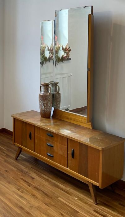 Toaletka vintage / retro / PRL – lata 60/70 – potrójne lustro