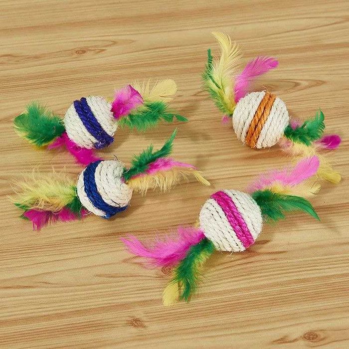 Сизалеві м’ячики для котів — з пір’ям або без. Бренд Ishiline. 3 види.