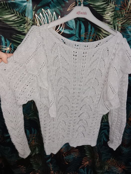 Sweter szary nowy r.m