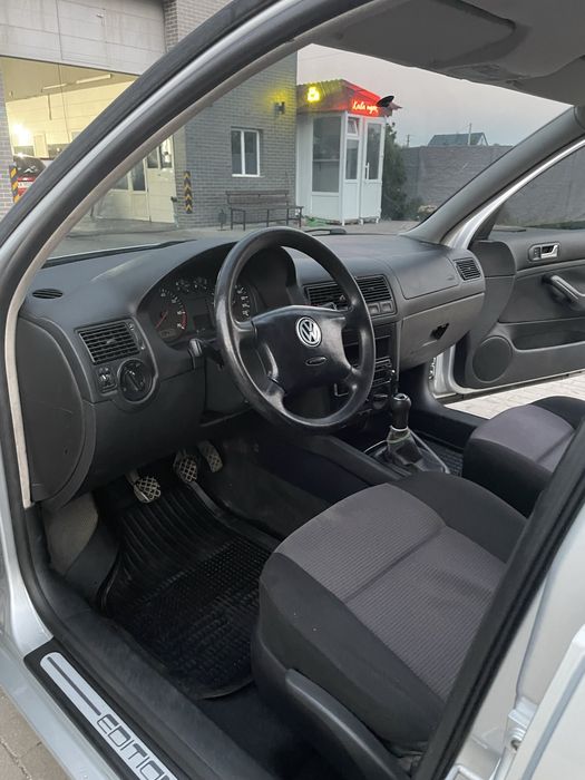 Продам машину  Golf 4