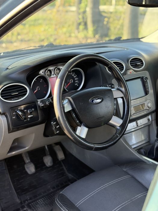 Продам форд фокус 2 1.6 tdci