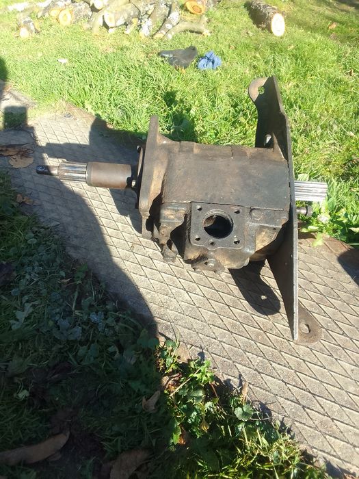 Продам коробку роздатку УАЗ 469