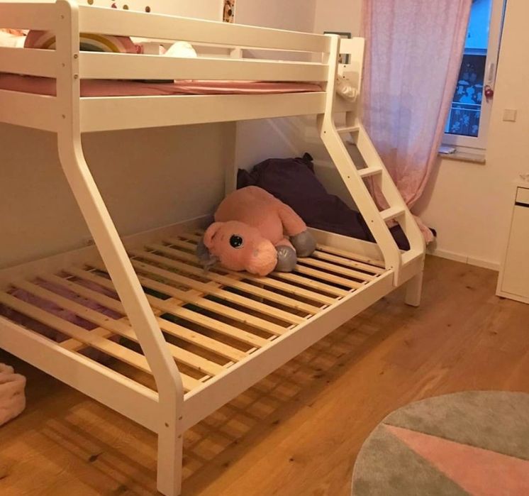 Łóżko piętrowe , 3 osobowe - super stan !