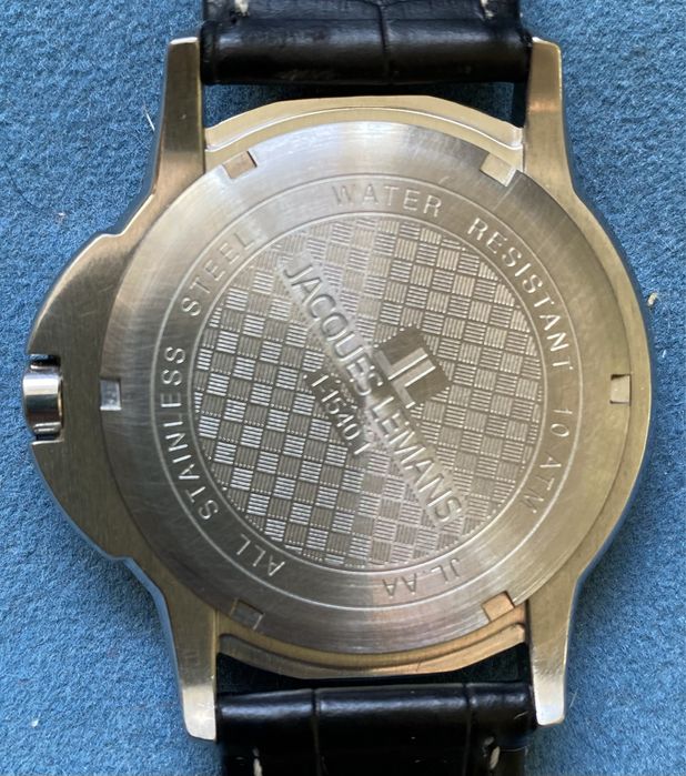 Продам годинник