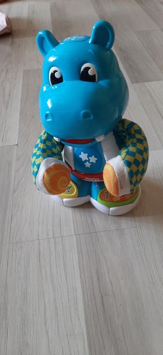 Clementoni tańczący hipcio