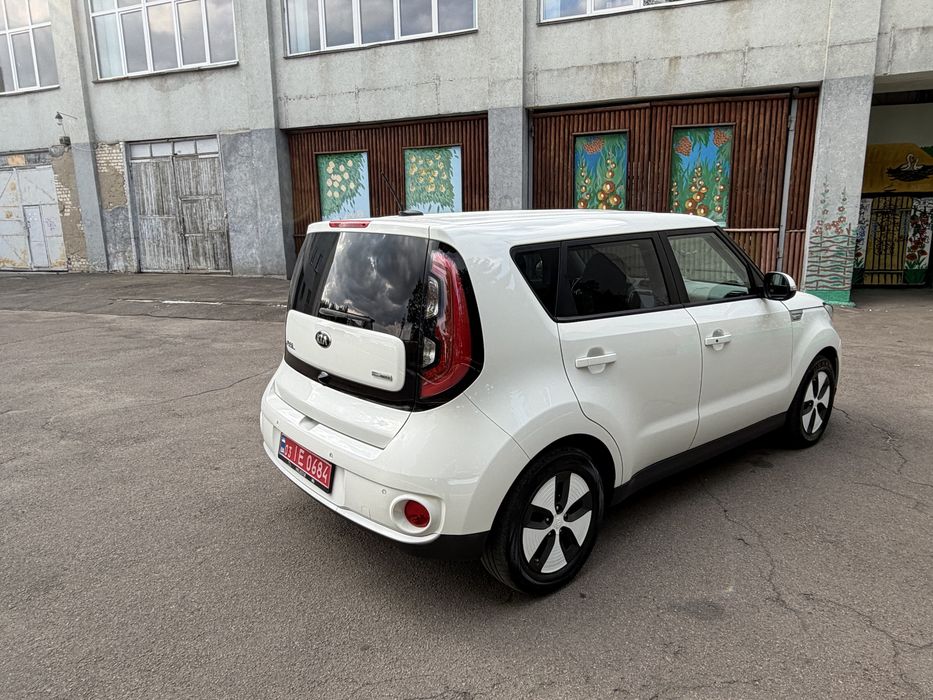 Kia Soul EV 2016 VIN KNAJX81EFG7011344 фото оголошення 4 з 8