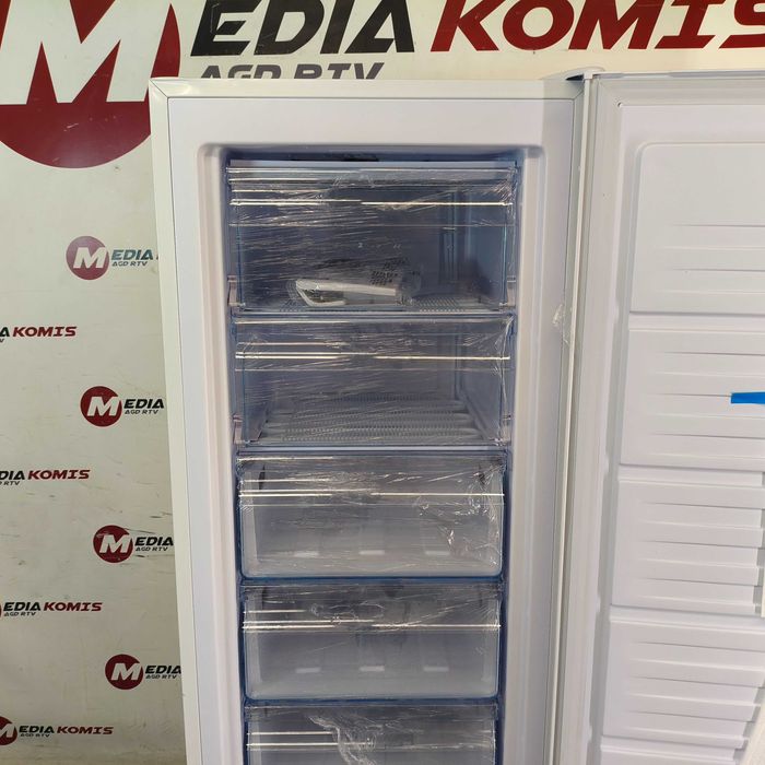 Zamrażarka Amica GS 324 100 W [2 lata gwar] E/155litrów/141cm wys/41dB [2]