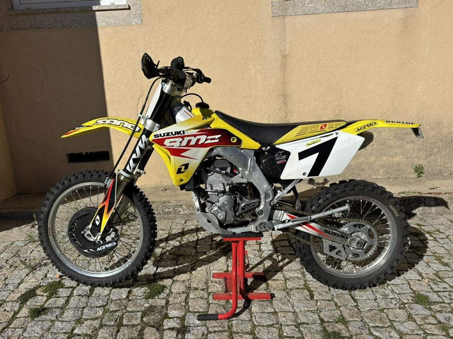 RMZ 450 matriculada