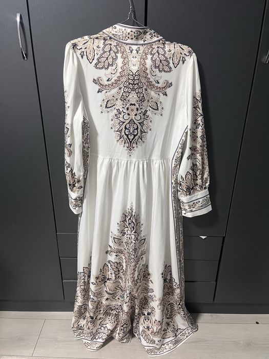 Продам сукню розмір с-м