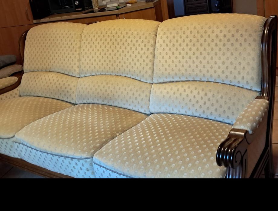 Sofa 3 osobowa i 2 fotele