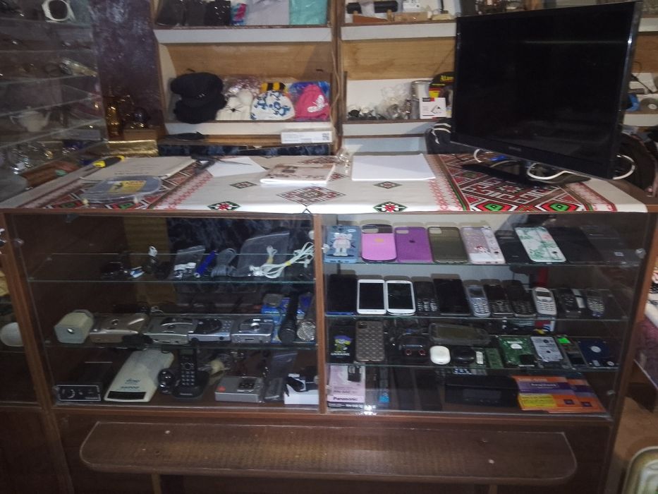 Продам діктофон,дивись фото