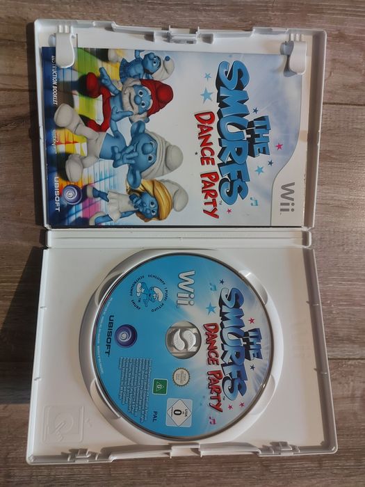 Игра для  Nintendo Will Play Motion, The SMURFS DANCEPARTY.