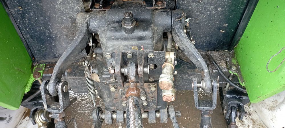 DW 244 AHT міні-трактор