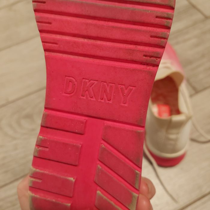 Buty DKNY roz.38