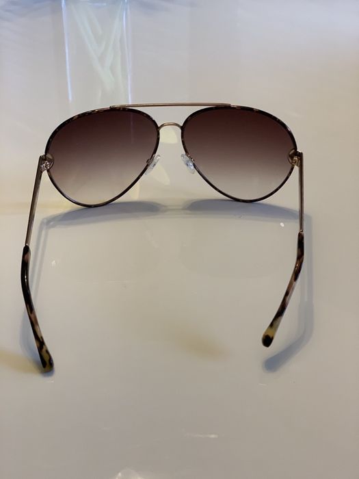 Okulary przeciwsloneczne Oscar De La Renta stan bdb