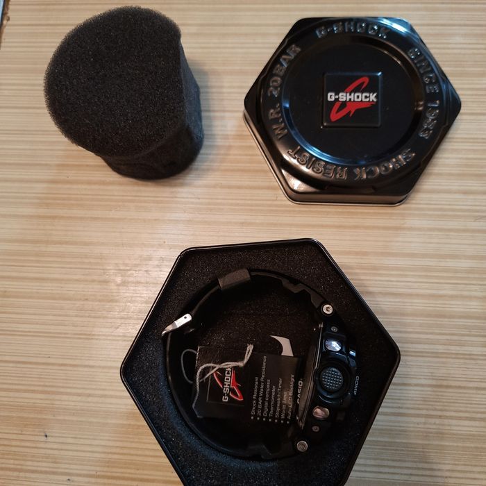 Часы  Casio G-shock 5302