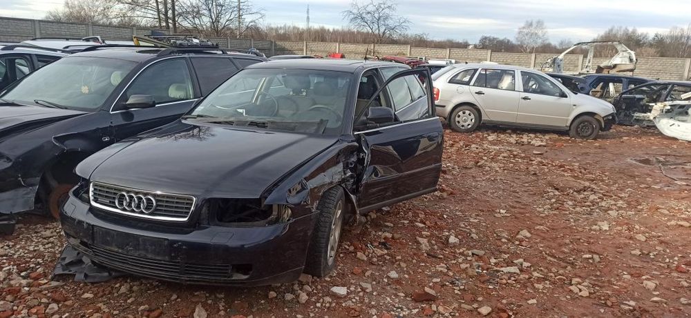 Audi a4 b5 quattro kombi 2.8 V6 SILNIK AMX SKRZYNIA LAKIER LZ5L części