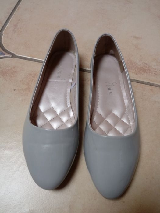 Lakierki  balerinki 36