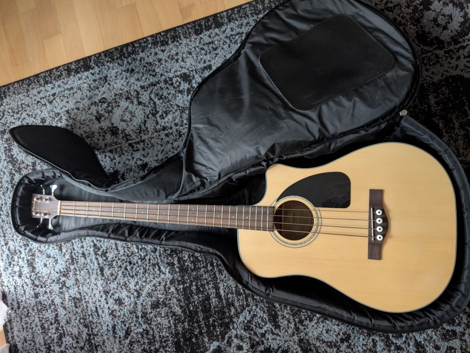 Gitara basowa elektroakustyczna Fender CB100CE + gratisy