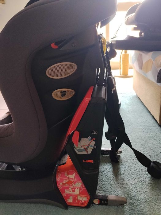 Cadeira auto bebé/criança - isofix